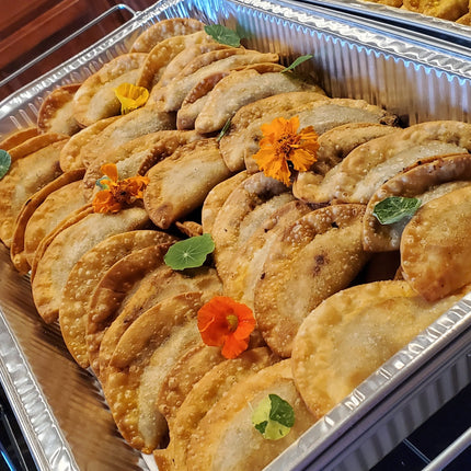 Authentic Puerto Rican inspired dishes cooked fresh in Denton Texas by a mother and daughter team for weekly DFW meal prep and Sunday pickup