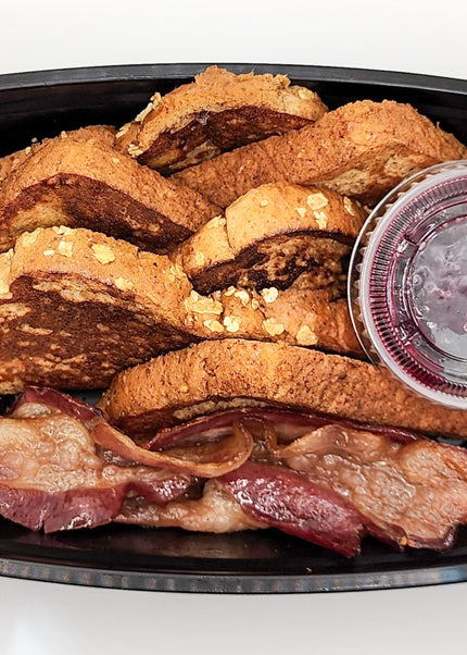 French toast with mixed berries compote and crispy bacon meal prep