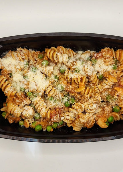 Italian sausage bolognese pasta in a Chef Shaby meal prep dish