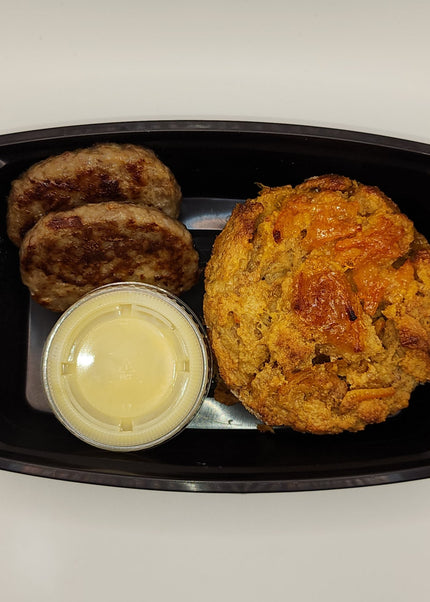 Pineapple preserve French toast casserole with sausage breakfast meal from Chef Shaby y Su Mai