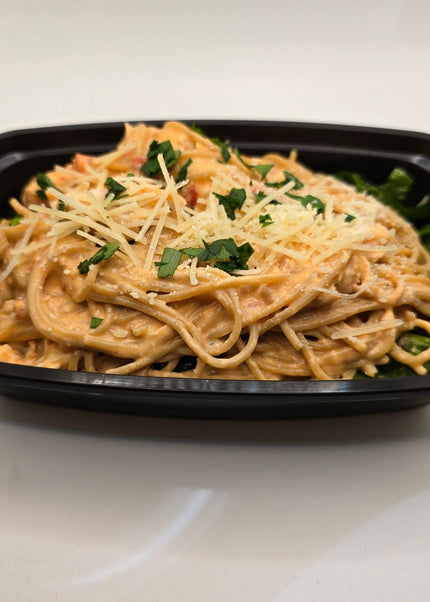 Chicken pasta in creamy pink sauce meal prep by Chef Shaby